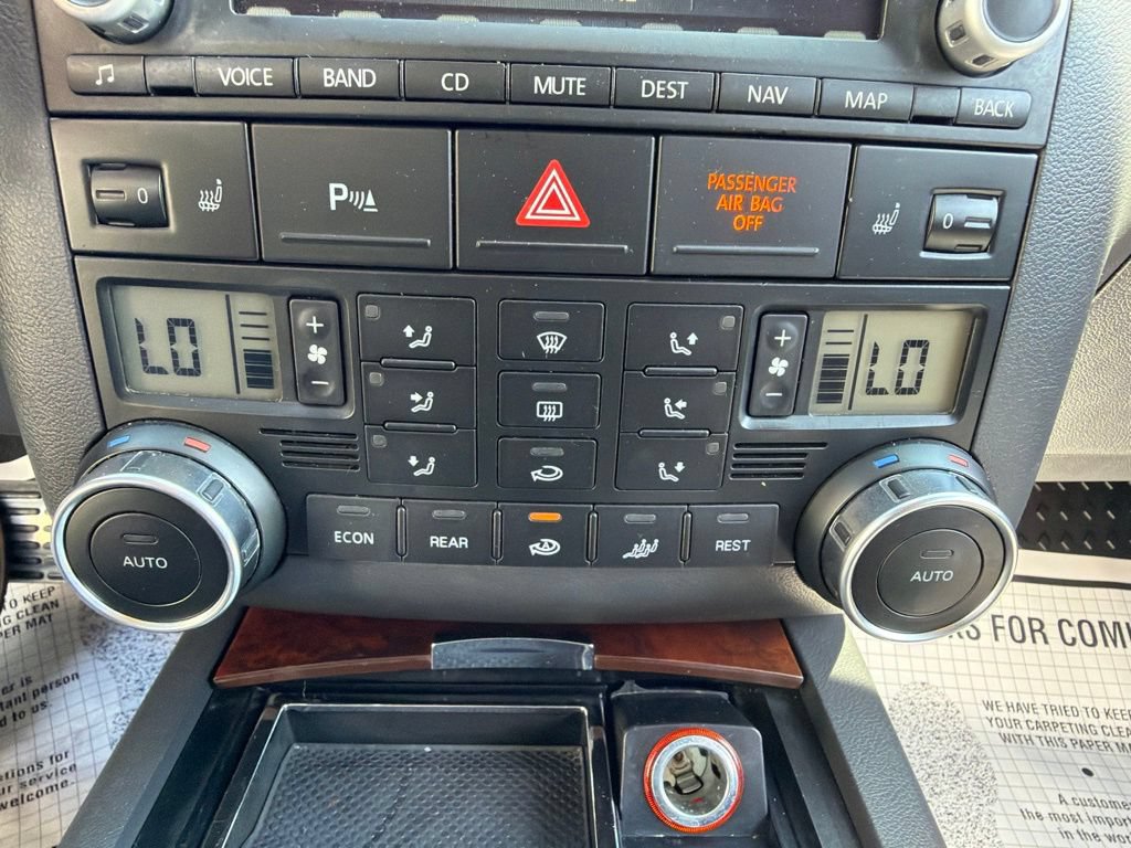 Used 2006 Volkswagen Touareg V10 TDI AWD/4WD image 32