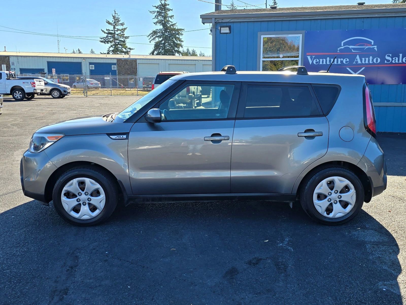 Used 2015 Kia Soul image 2