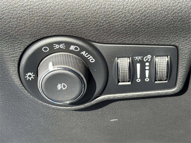 New 2026 Jeep Compass Latitude image 7