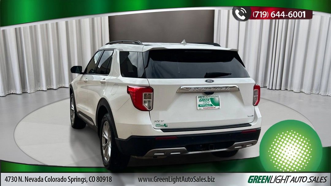 Used 2020 Ford Explorer XLT w/ Equipment Group 202A image 3