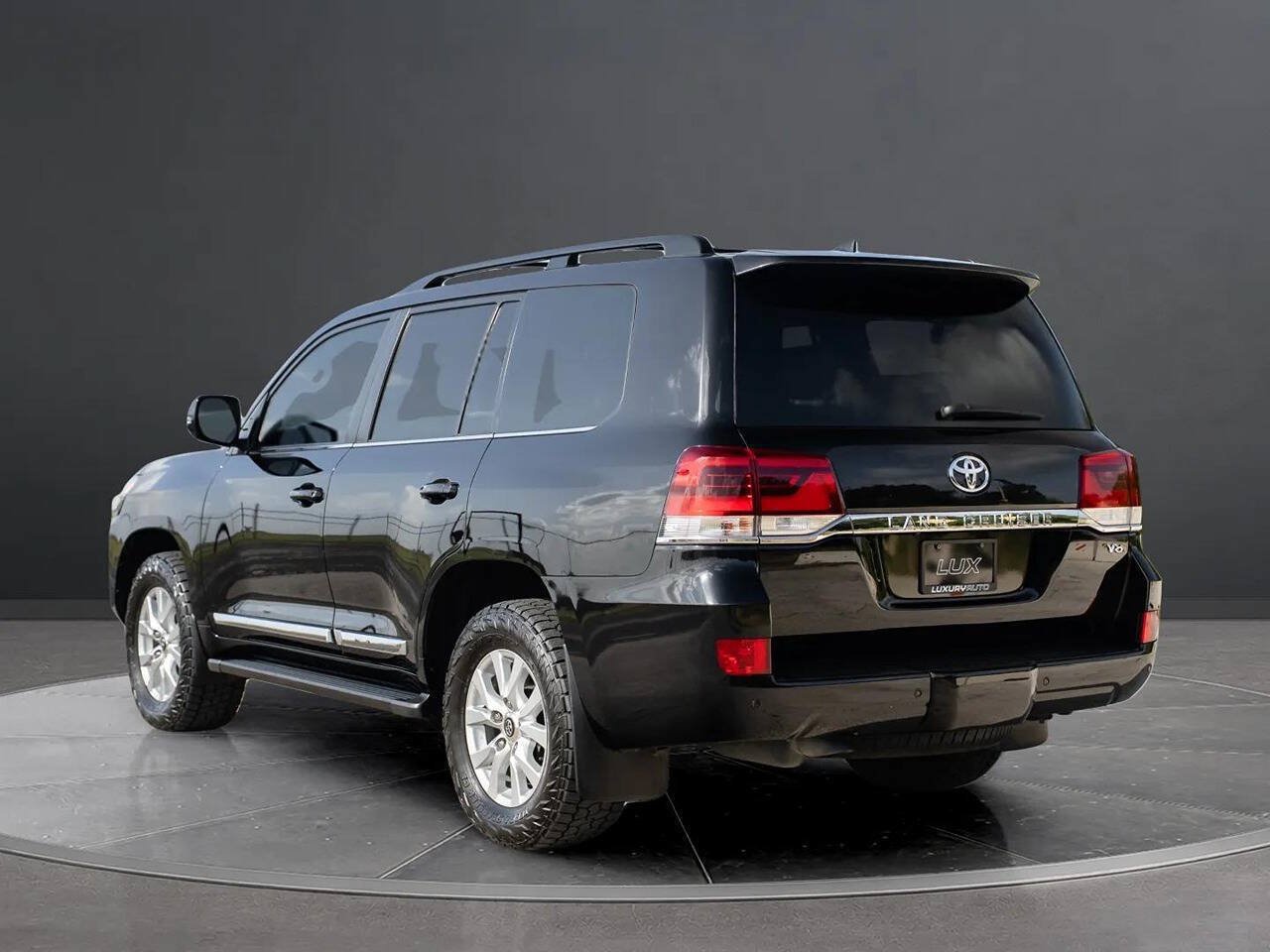 Used 2019 Toyota Land Cruiser AWD/4WD image 3