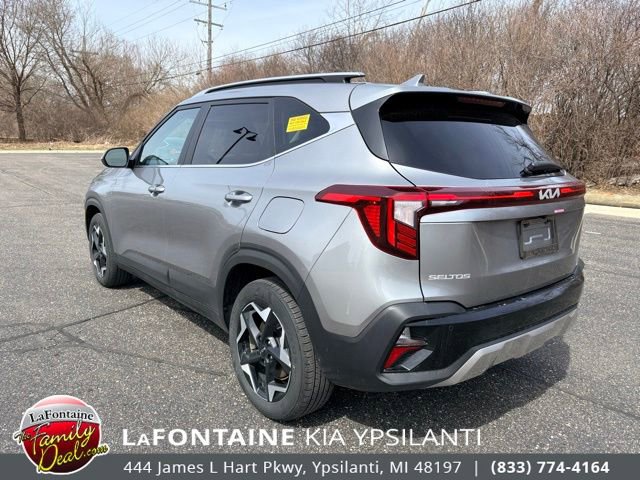 Certified 2025 Kia Seltos EX w/ EX Sunroof Package image 3