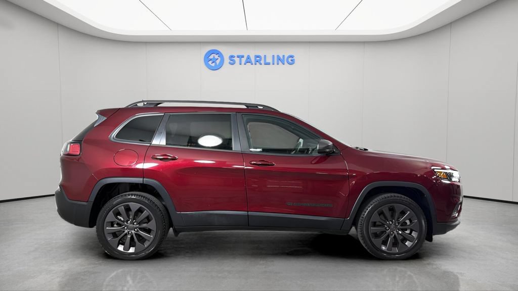 Used 2021 Jeep Cherokee Latitude Lux 80th Anniv w/ Quick Order Package 26U 80TH FWD image 11