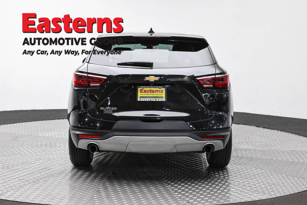 Used 2025 Chevrolet Blazer LT FWD image 6