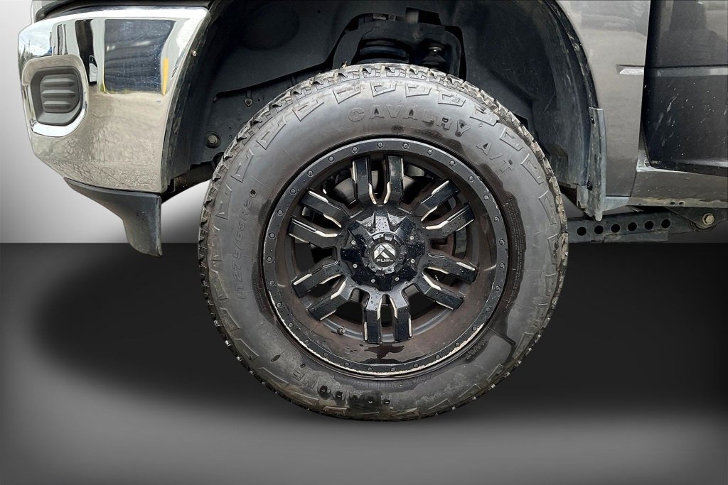 Certified 2024 RAM 2500 Tradesman w/ Chrome Appearance Group AWD/4WD image 32