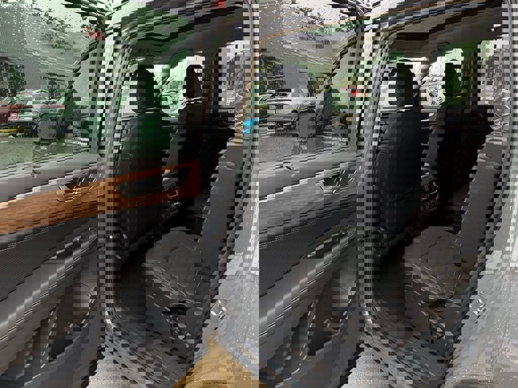 New 2026 Volkswagen Atlas SE image 27