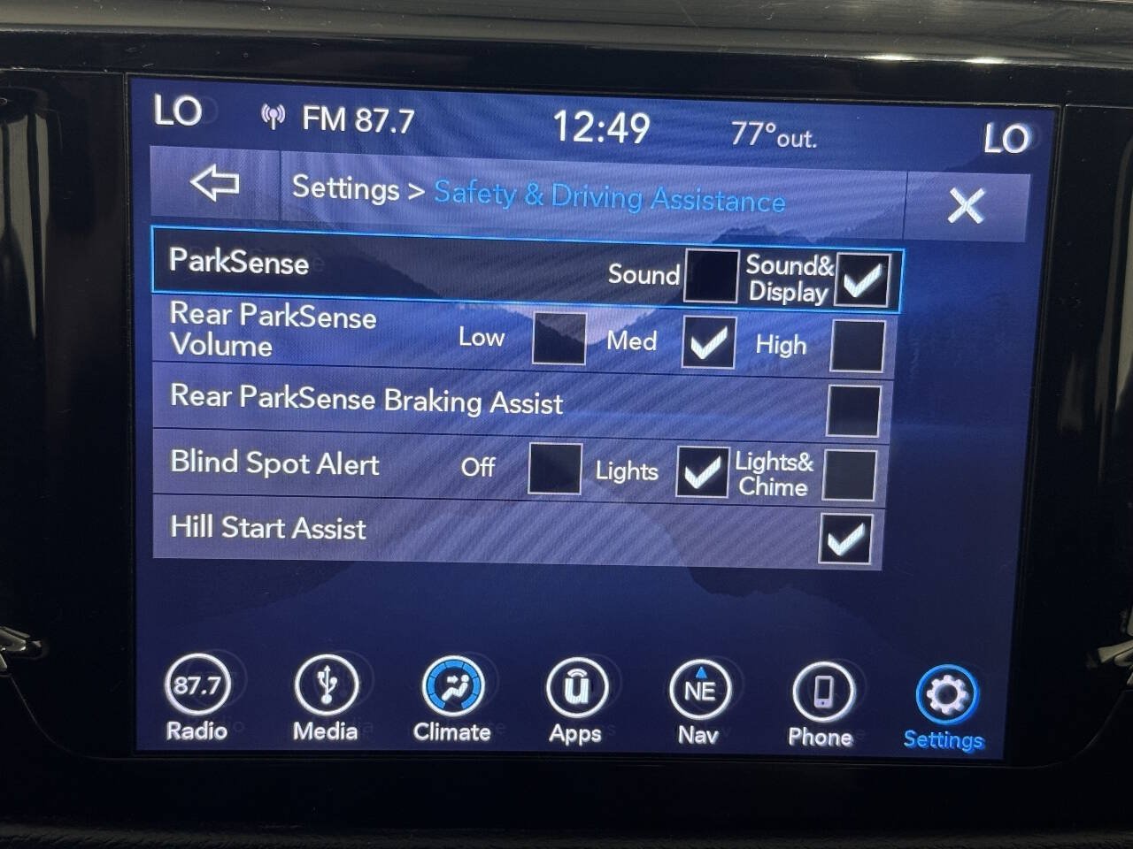 Used 2018 Chrysler Pacifica Touring Plus w/ S Appearance Package FWD image 25