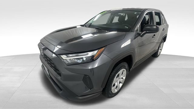 Used 2024 Toyota RAV4 LE image 7