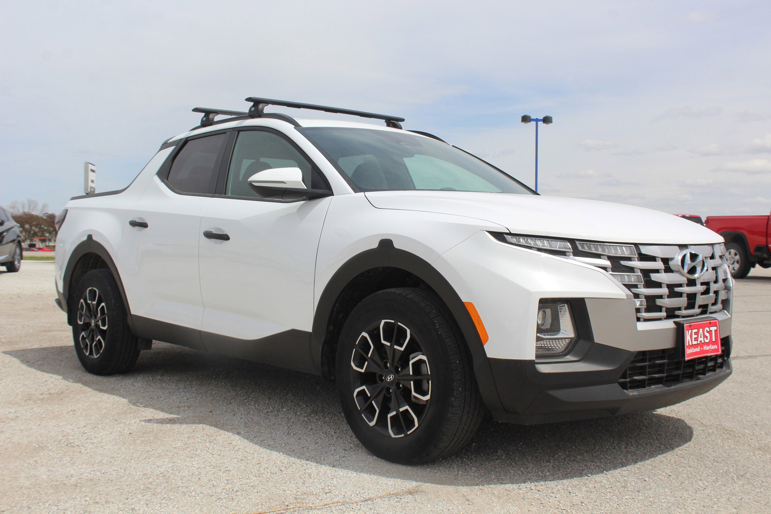Used 2022 Hyundai Santa Cruz SEL w/ Activity Package AWD/4WD image 3