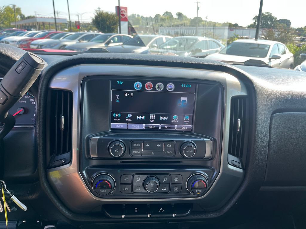 Used 2018 Chevrolet Silverado 1500 LT w/ All Star Edition RWD image 19