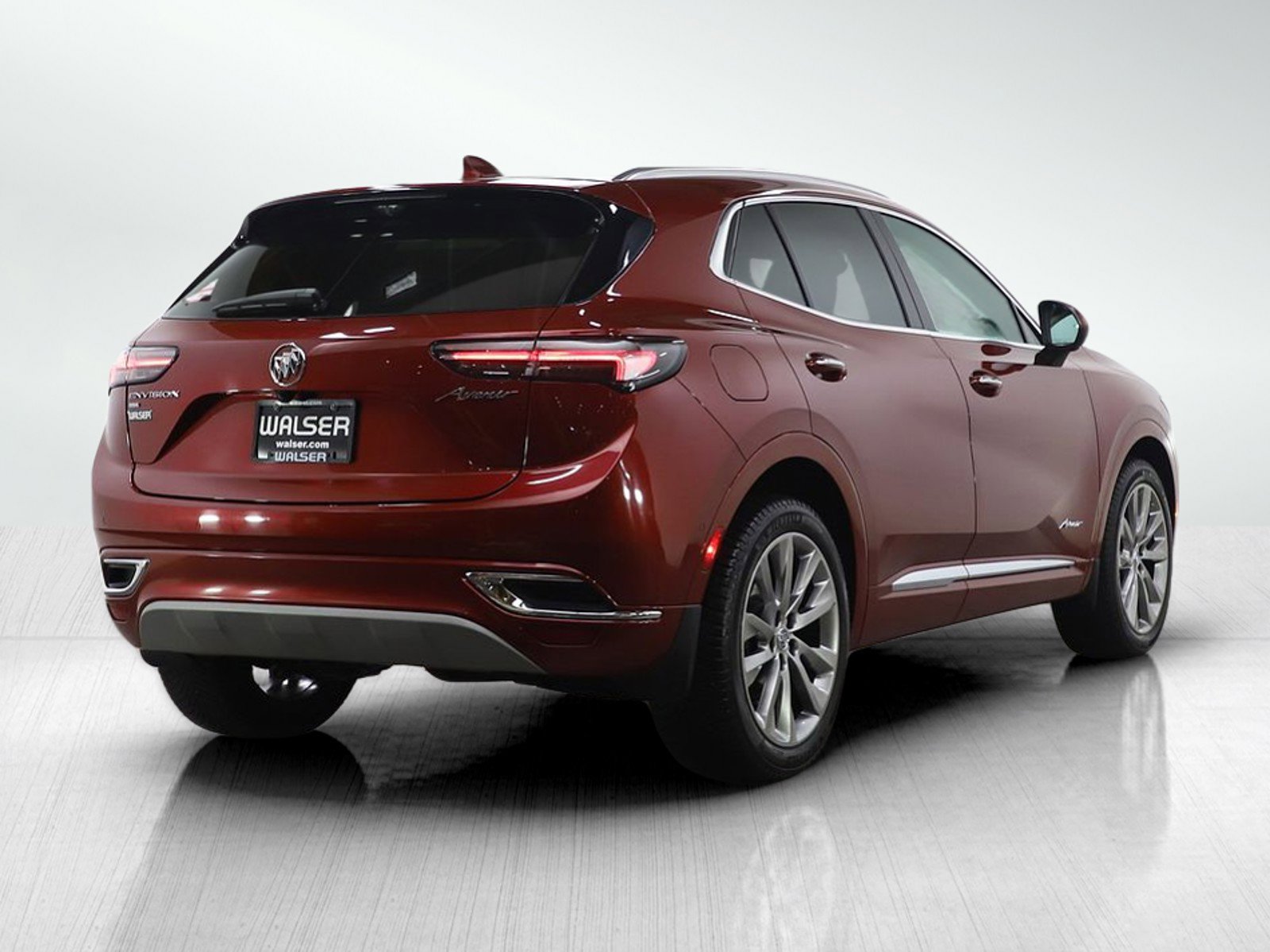 Used 2022 Buick Envision Avenir w/ Technology Package II image 5