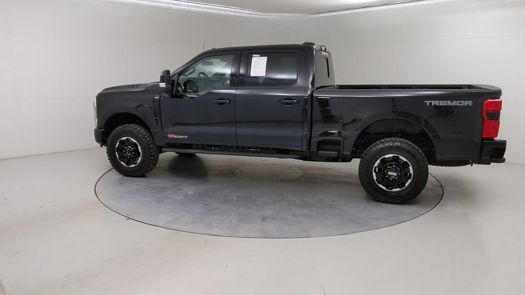 Certified 2026 Ford F350 Lariat w/ Tremor Off-Road Package AWD/4WD image 18