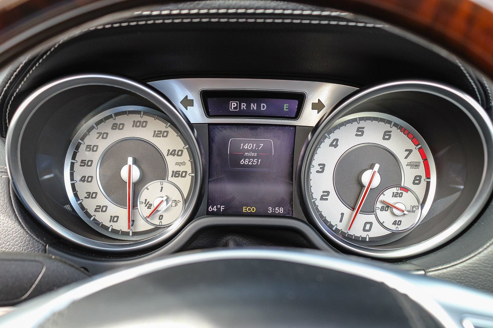 Used 2014 Mercedes-Benz SL 550 image 23