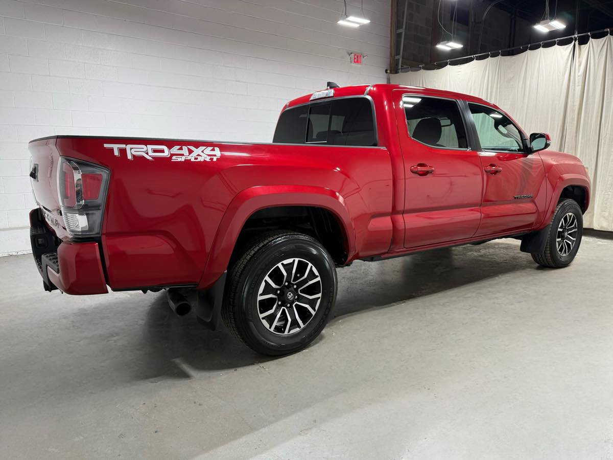 Used 2023 Toyota Tacoma TRD Sport image 4