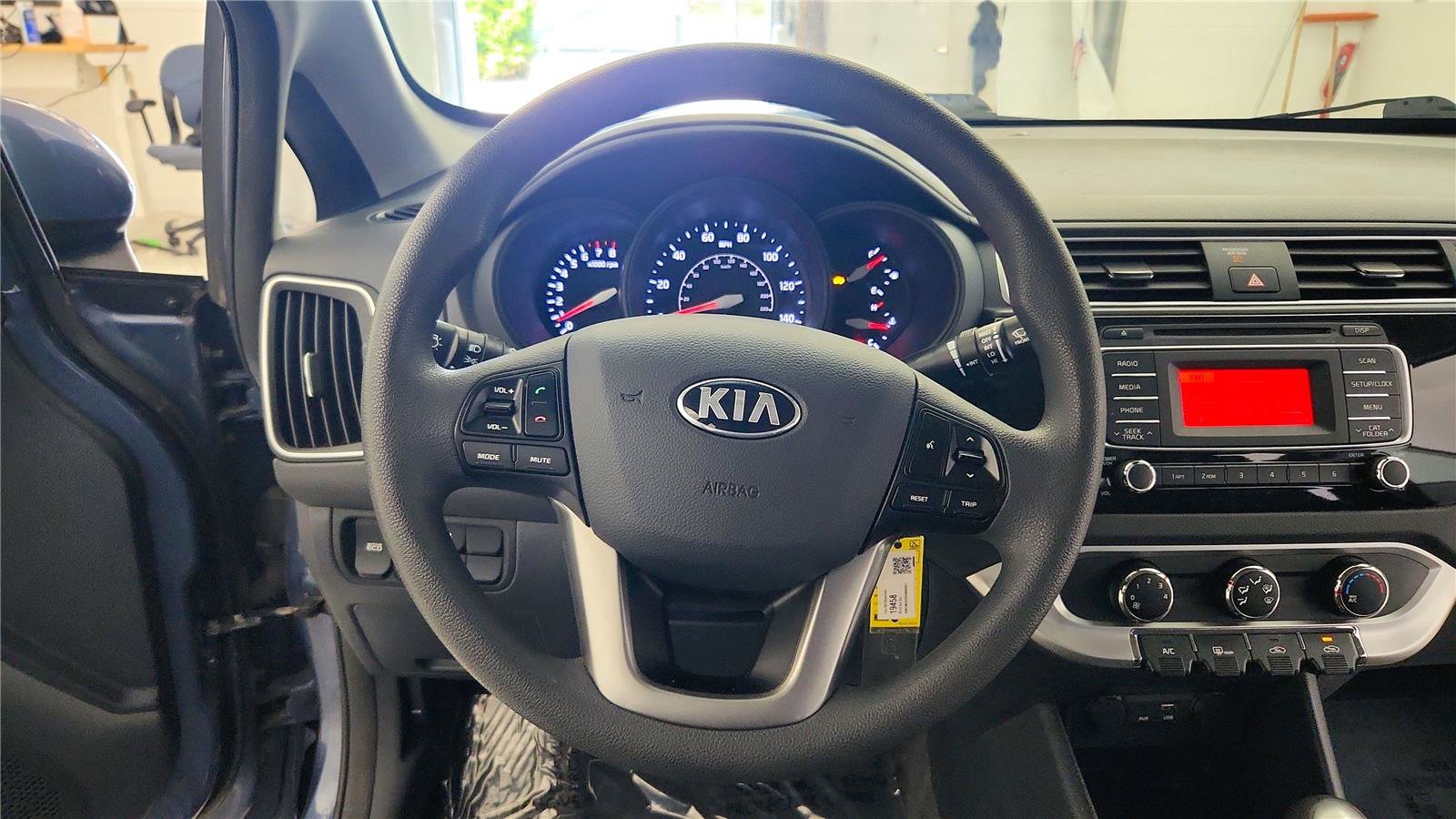Used 2016 Kia Rio LX FWD image 31