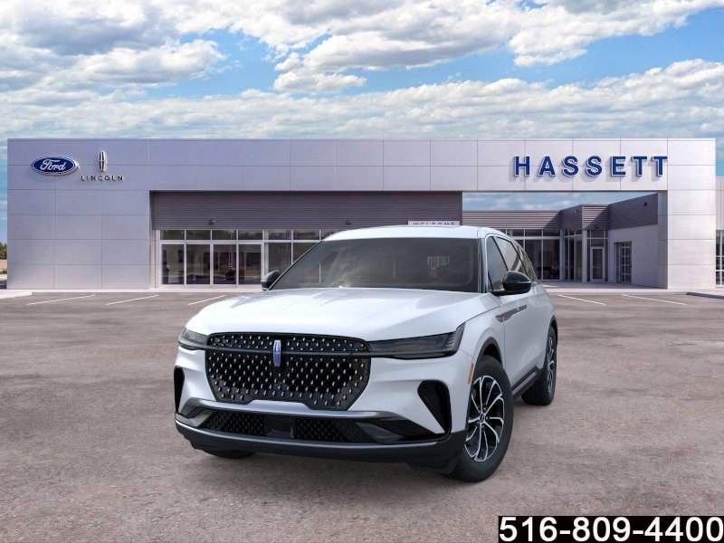 Used 2026 Lincoln Nautilus Premier w/ Equipment Group 102A AWD/4WD image 2
