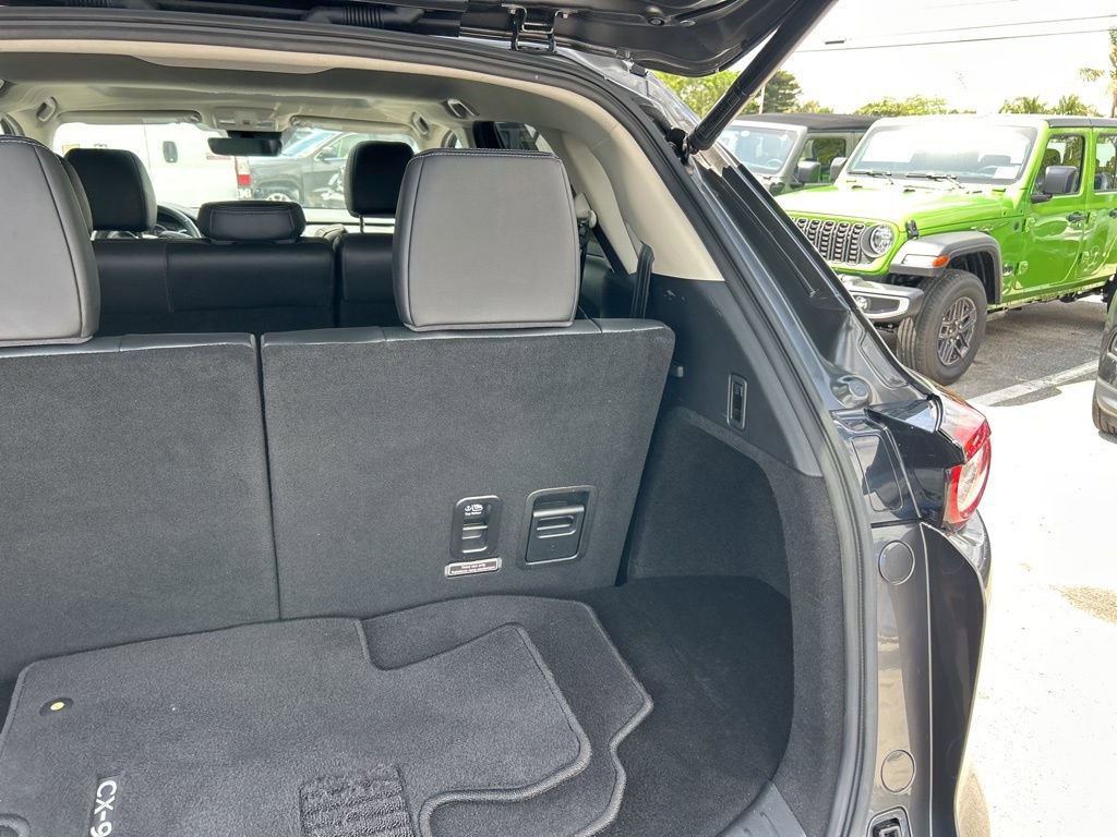 Used 2023 MAZDA CX-9 Touring Plus image 32