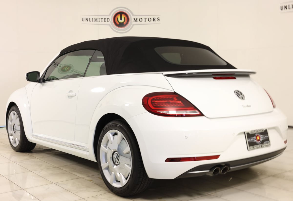 Used 2019 Volkswagen Beetle 2.0T SE FWD image 40
