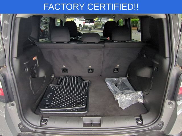 Certified 2023 Jeep Renegade Trailhawk AWD/4WD image 33