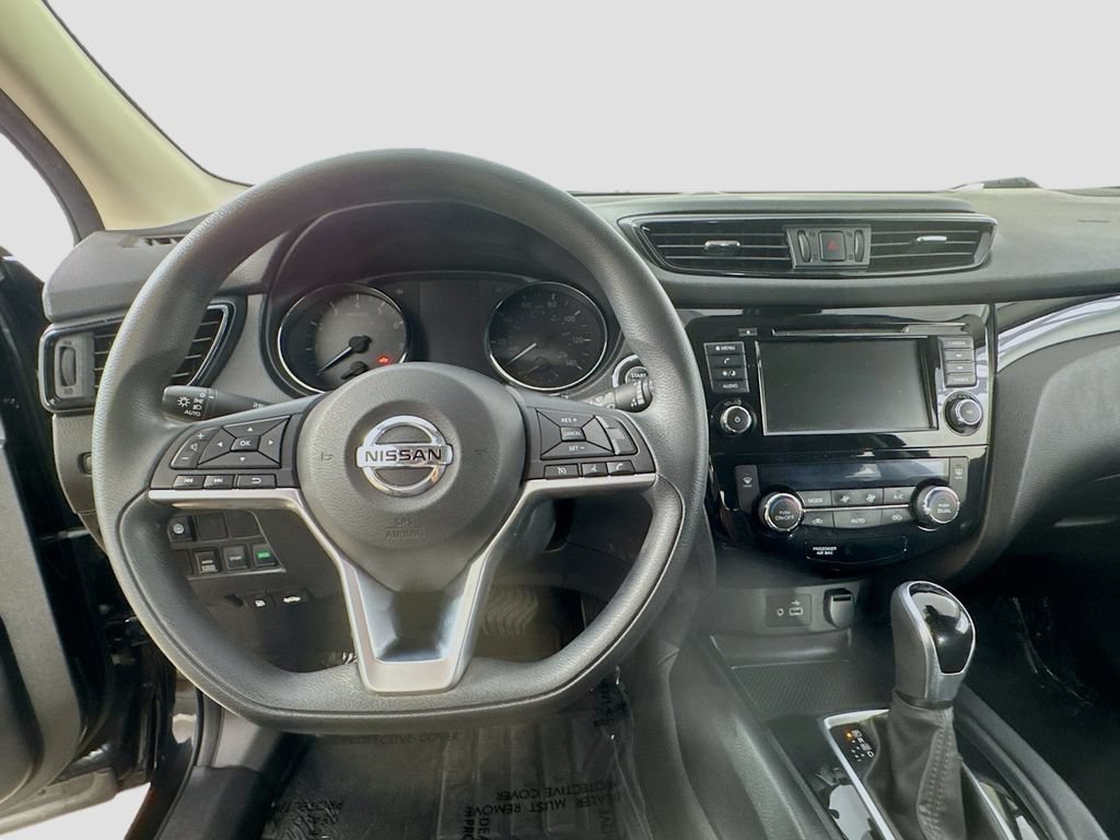 Used 2020 Nissan Rogue Sport SV AWD/4WD image 13