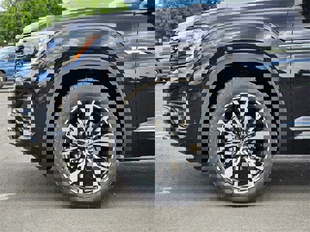 New 2026 Volkswagen Atlas SEL Premium R-Line image 9