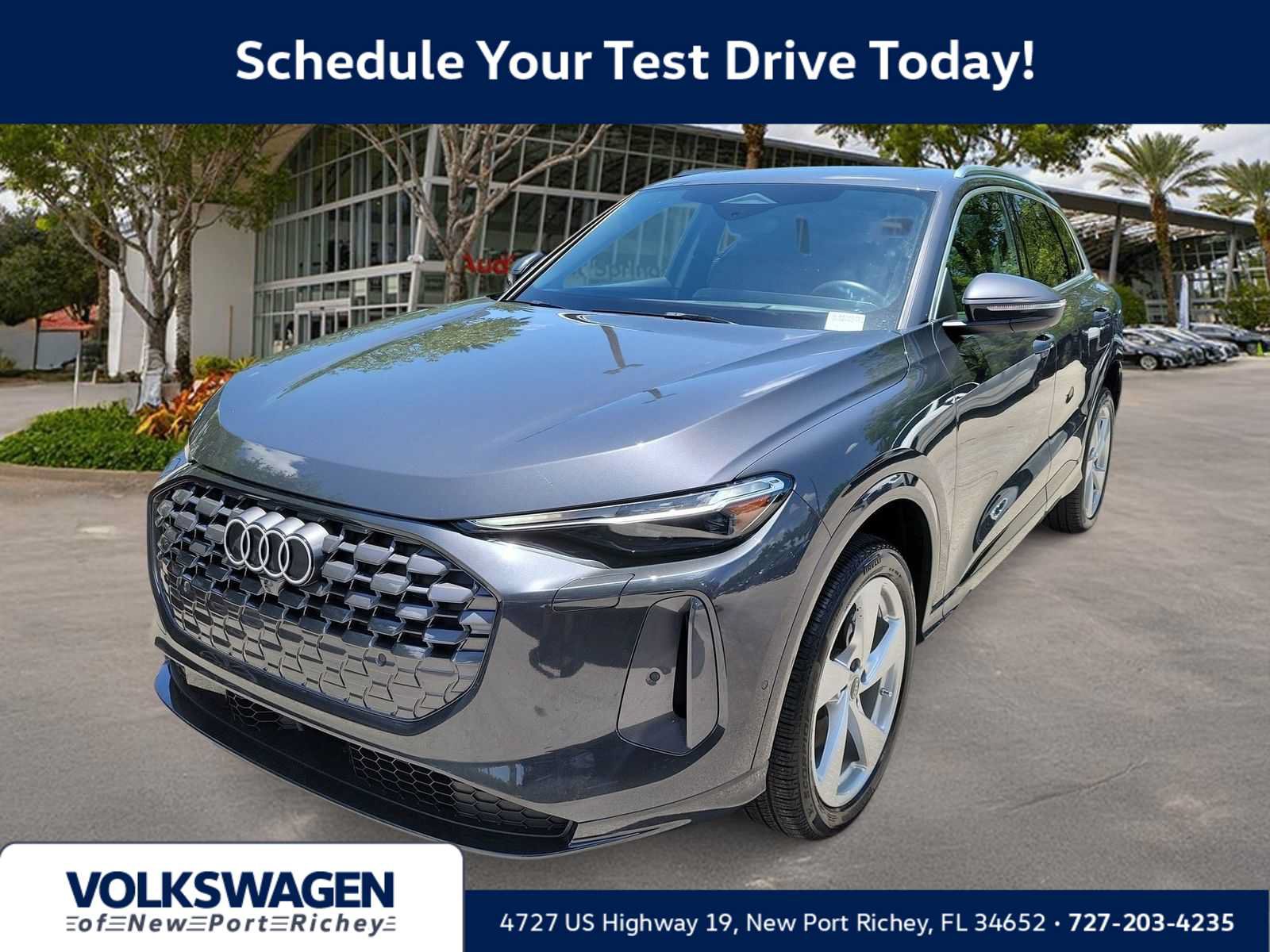 Used 2025 Audi Q5 Premium Plus w/ Premium Plus AWD/4WD image 1