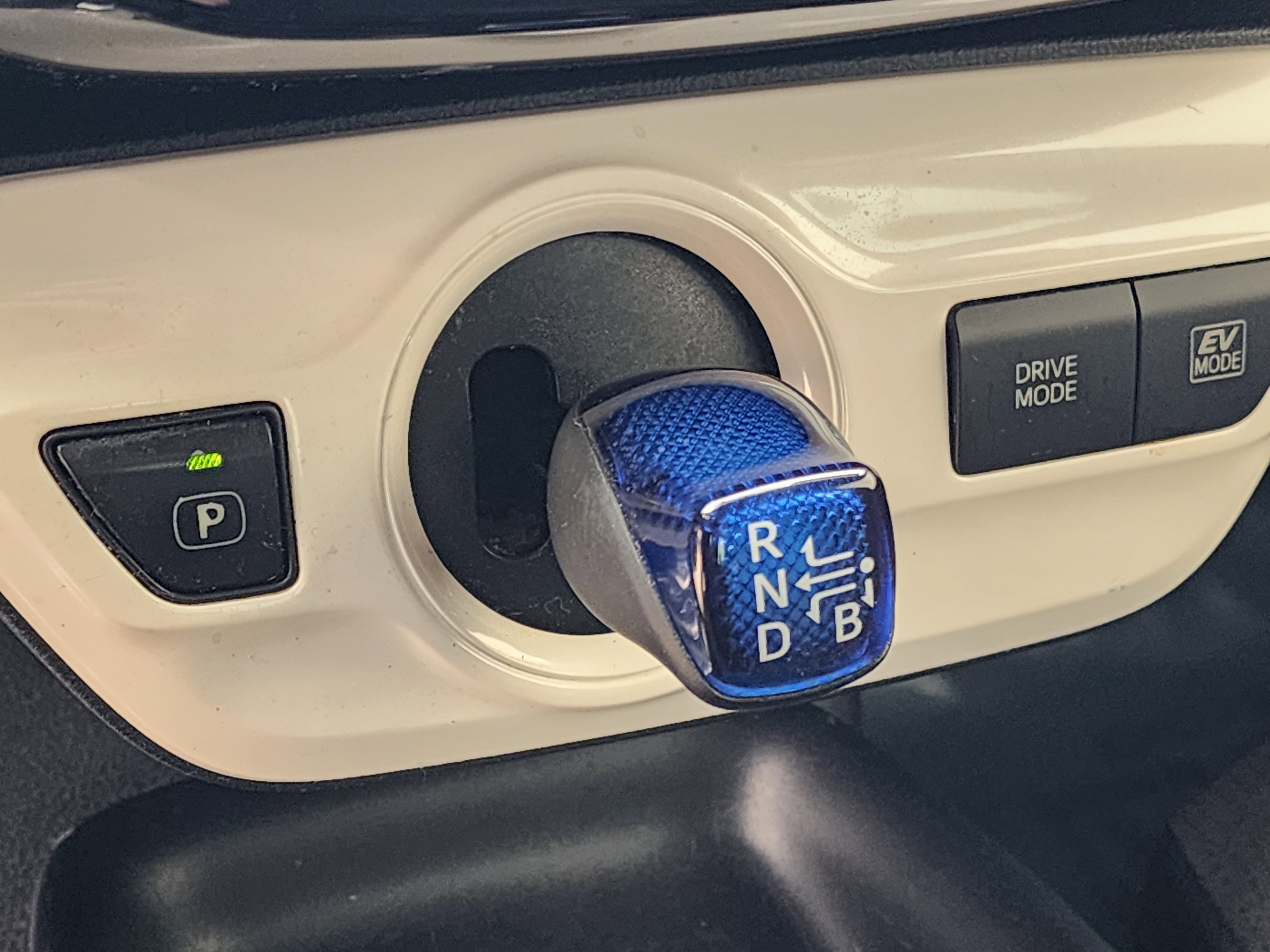 Used 2016 Toyota Prius Two FWD image 20