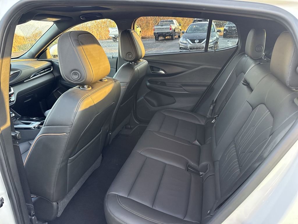 Certified 2024 Buick Envista Avenir image 32