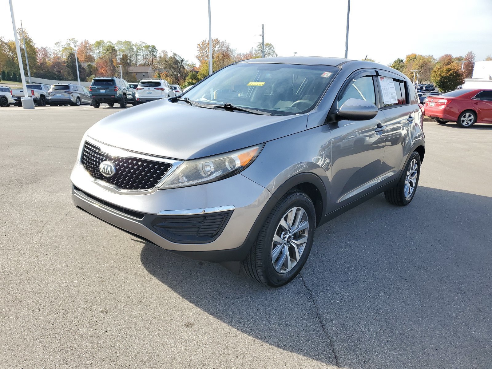 Used 2016 Kia Sportage LX FWD image 2