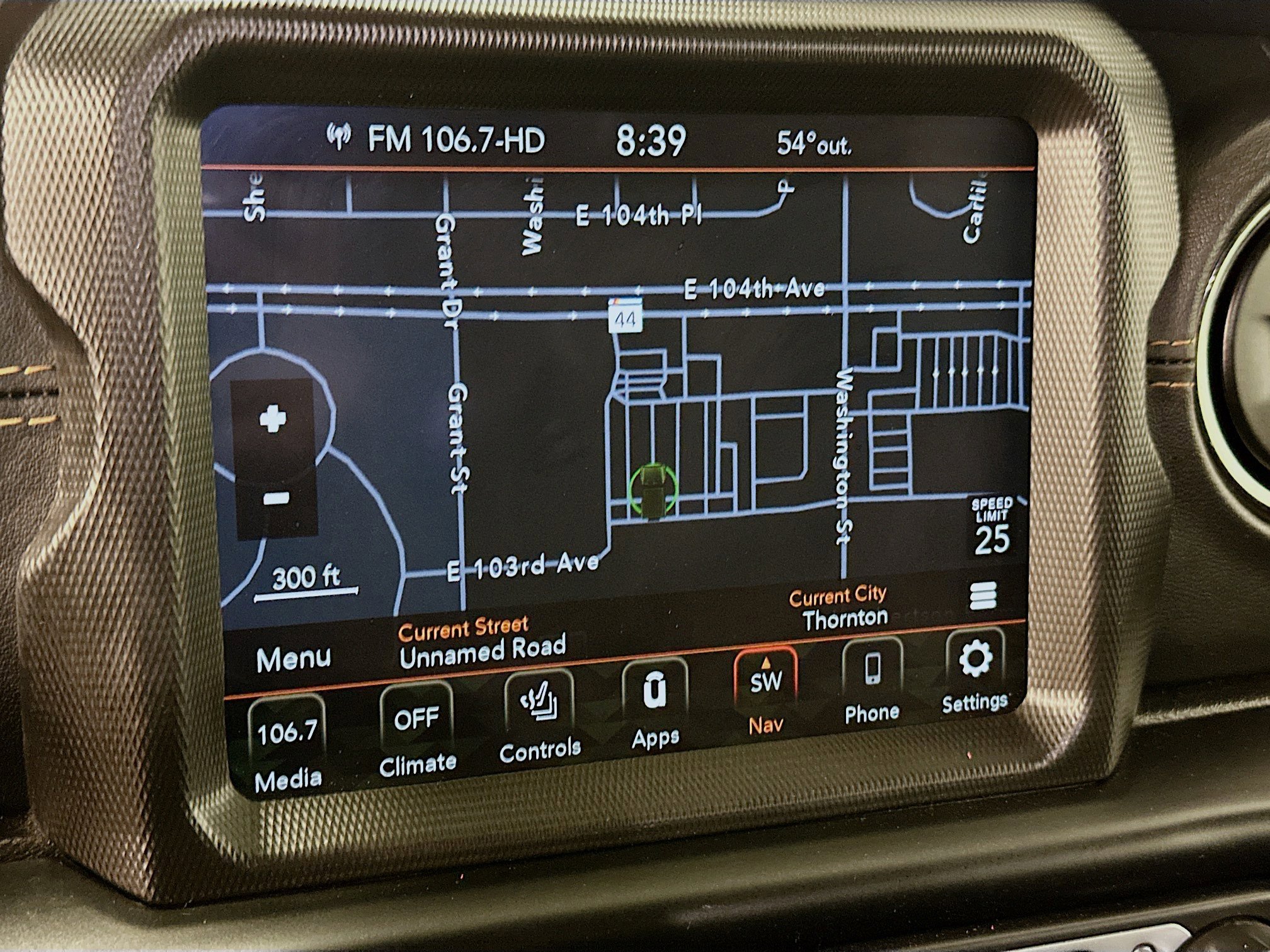 Used 2021 Jeep Wrangler Unlimited Sahara AWD/4WD image 22