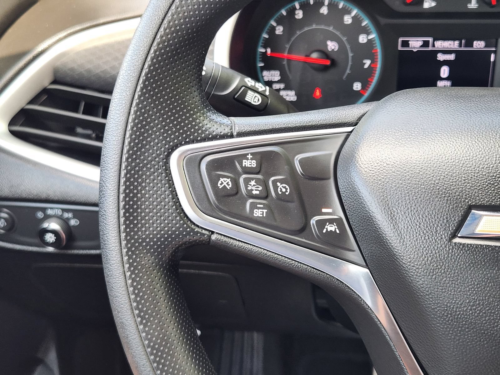 Used 2024 Chevrolet Malibu LT FWD image 31