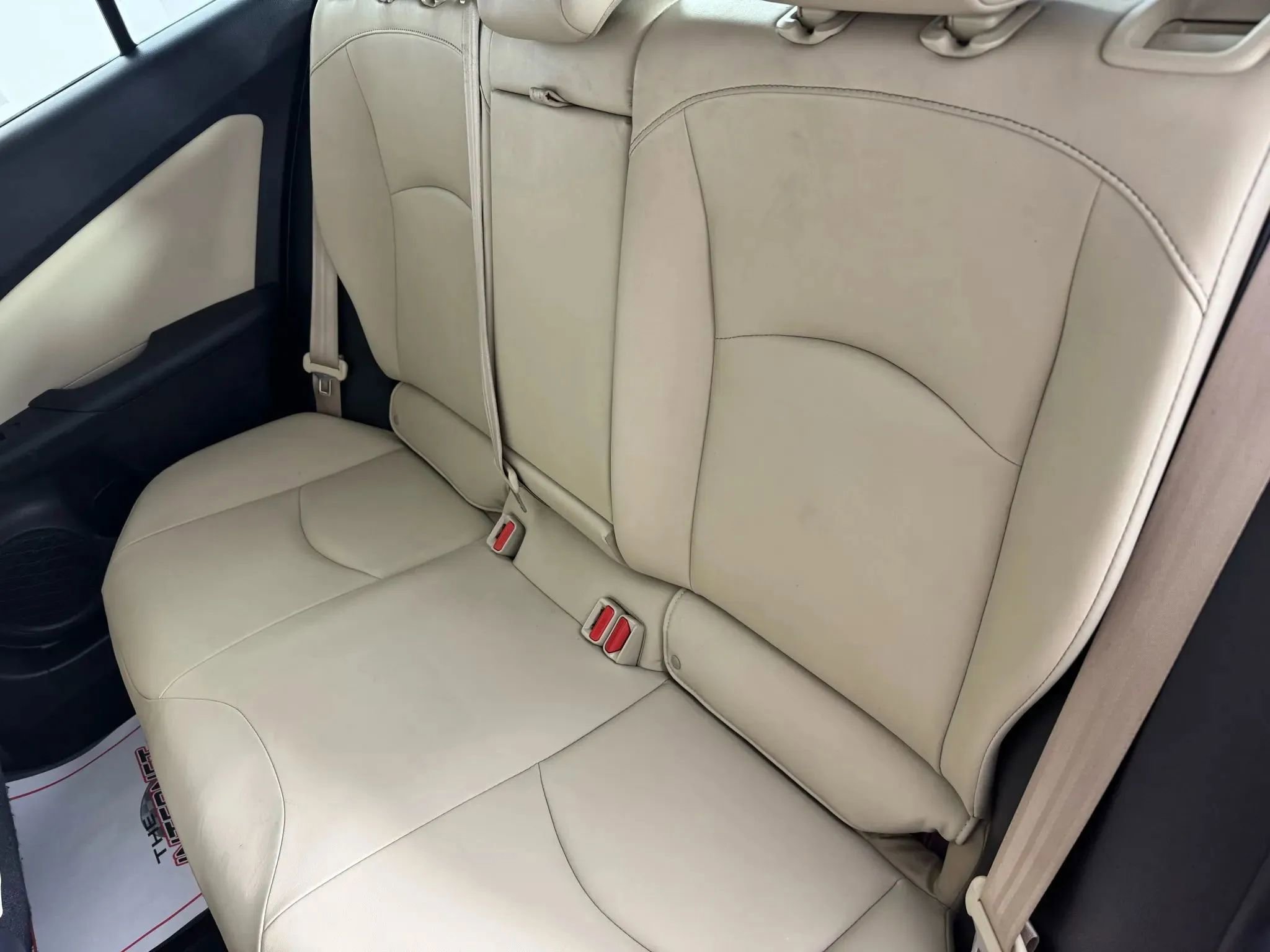 Used 2019 Toyota Prius XLE FWD image 38