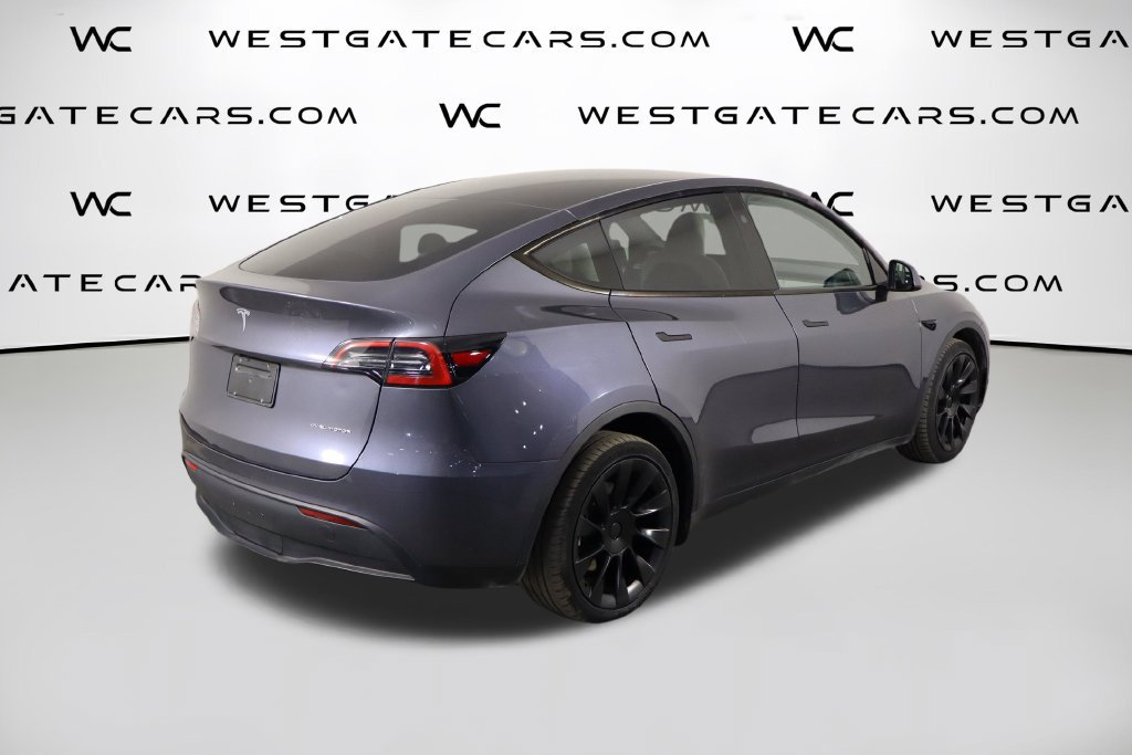 Used 2023 Tesla Model Y Long Range AWD/4WD image 47