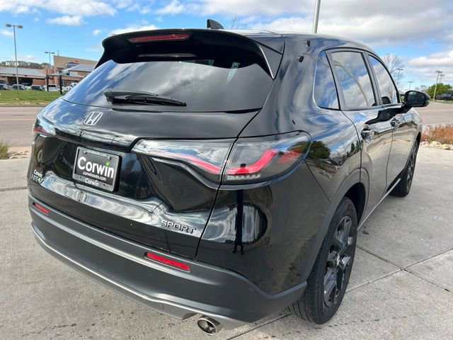 Used 2024 Honda HR-V Sport image 10