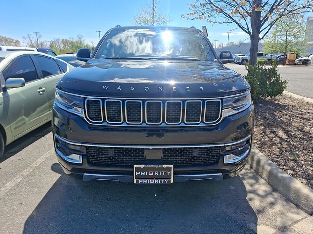 Used 2024 Jeep Wagoneer L Series III w/ Flexible Seating Group image 4