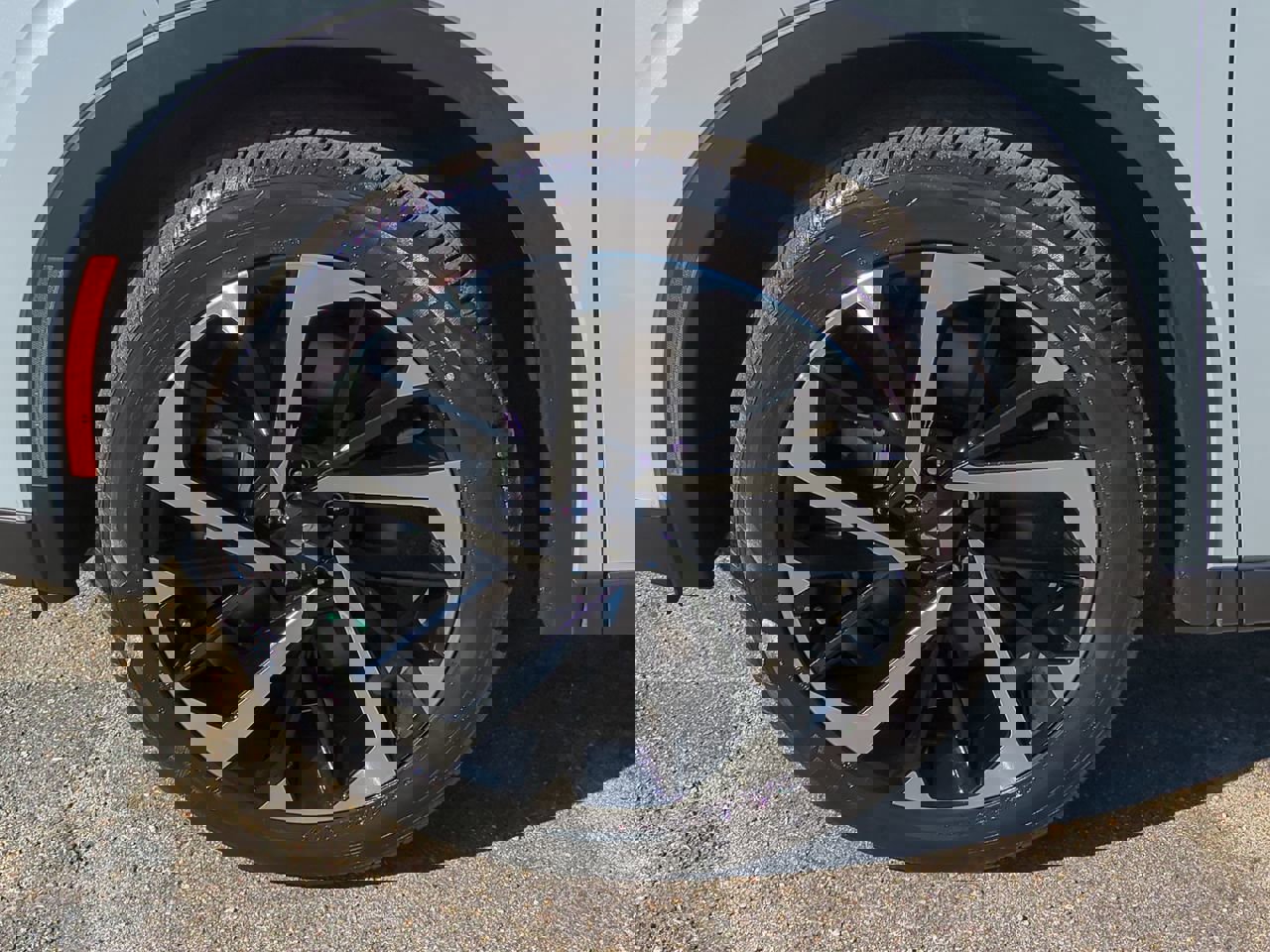 Used 2024 Mitsubishi Outlander SE image 11