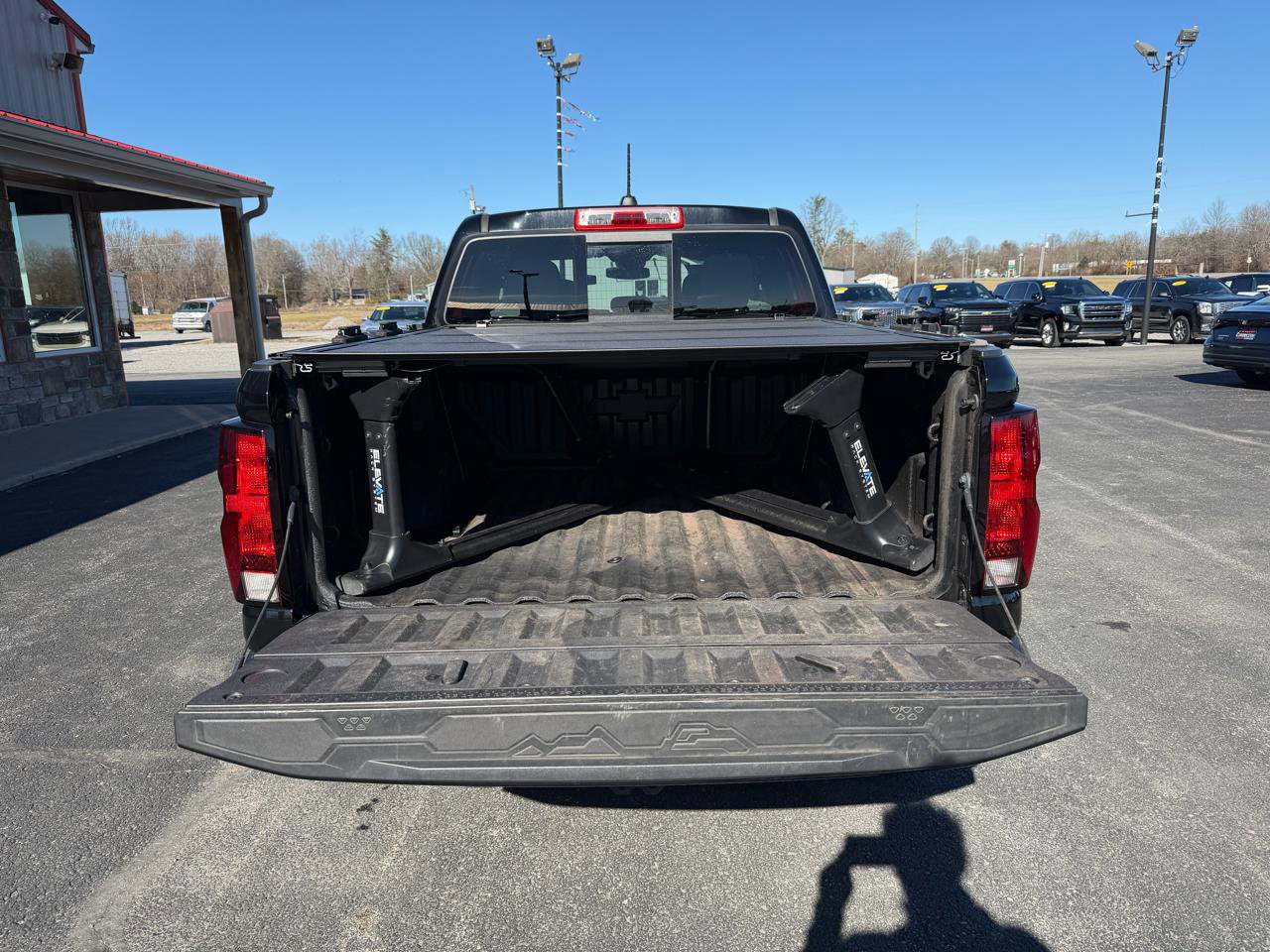 Used 2023 Chevrolet Colorado LT w/ LT Convenience Package image 6
