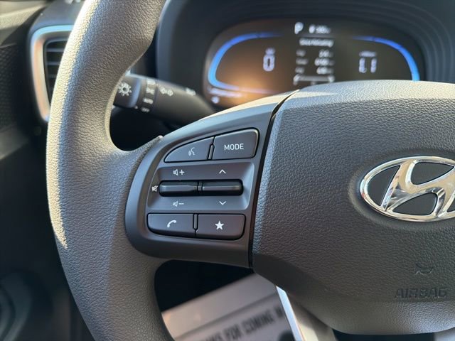 Used 2026 Hyundai Venue SE image 21