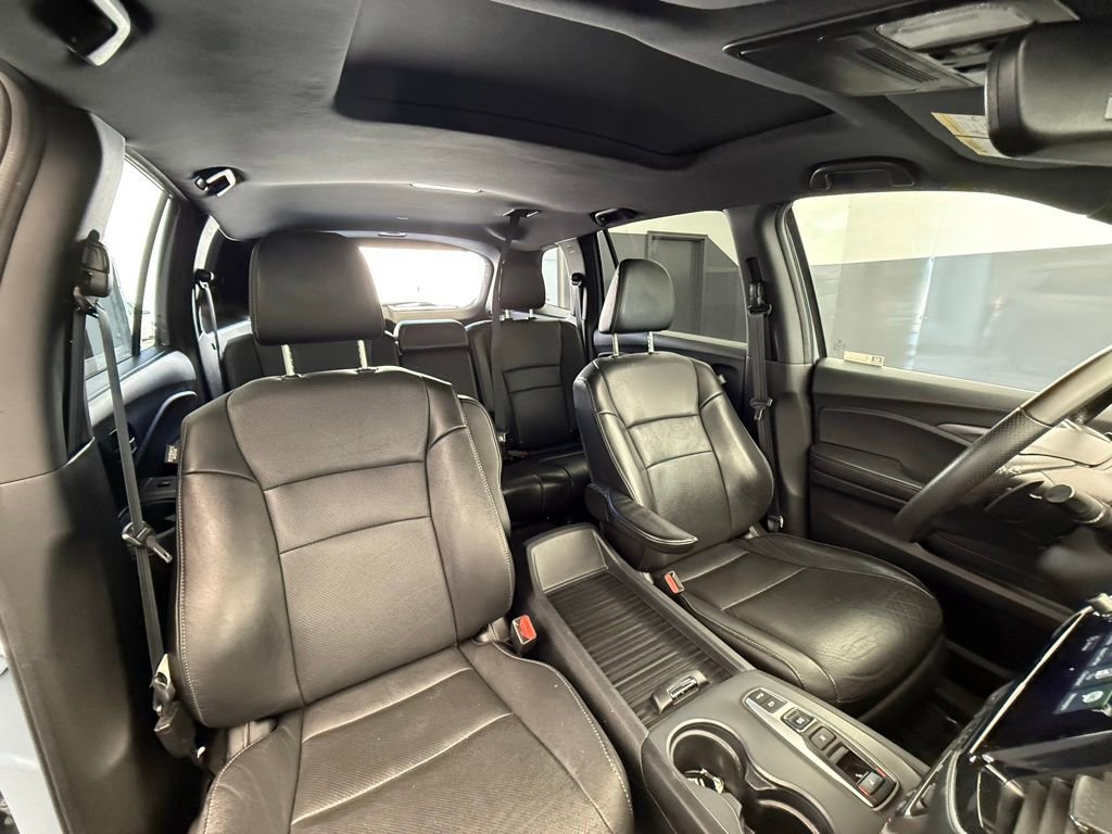 Used 2023 Honda Passport EX-L image 52