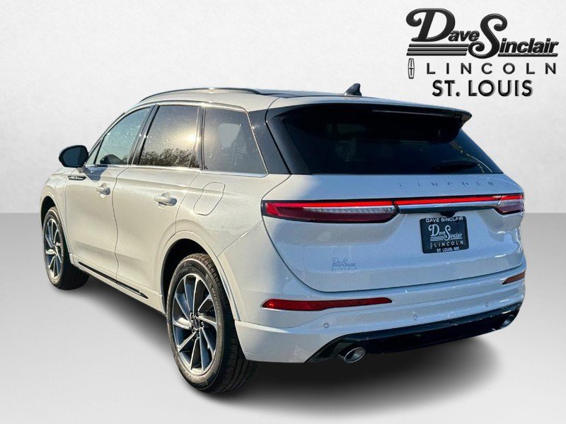 New 2025 Lincoln Corsair Grand Touring image 7