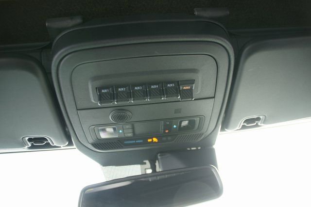 Used 2023 Ford Bronco Wildtrak image 22
