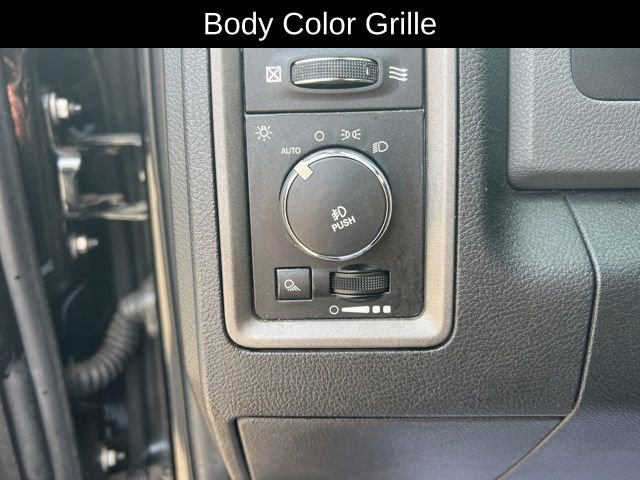 Used 2013 RAM 1500 Express image 20