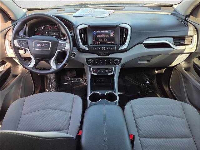 Used 2024 GMC Terrain SLE image 17