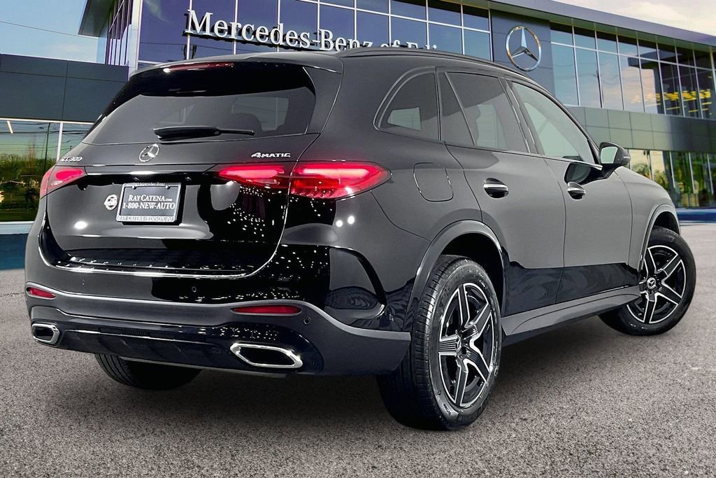 Used 2026 Mercedes-Benz GLC 300 4MATIC image 10