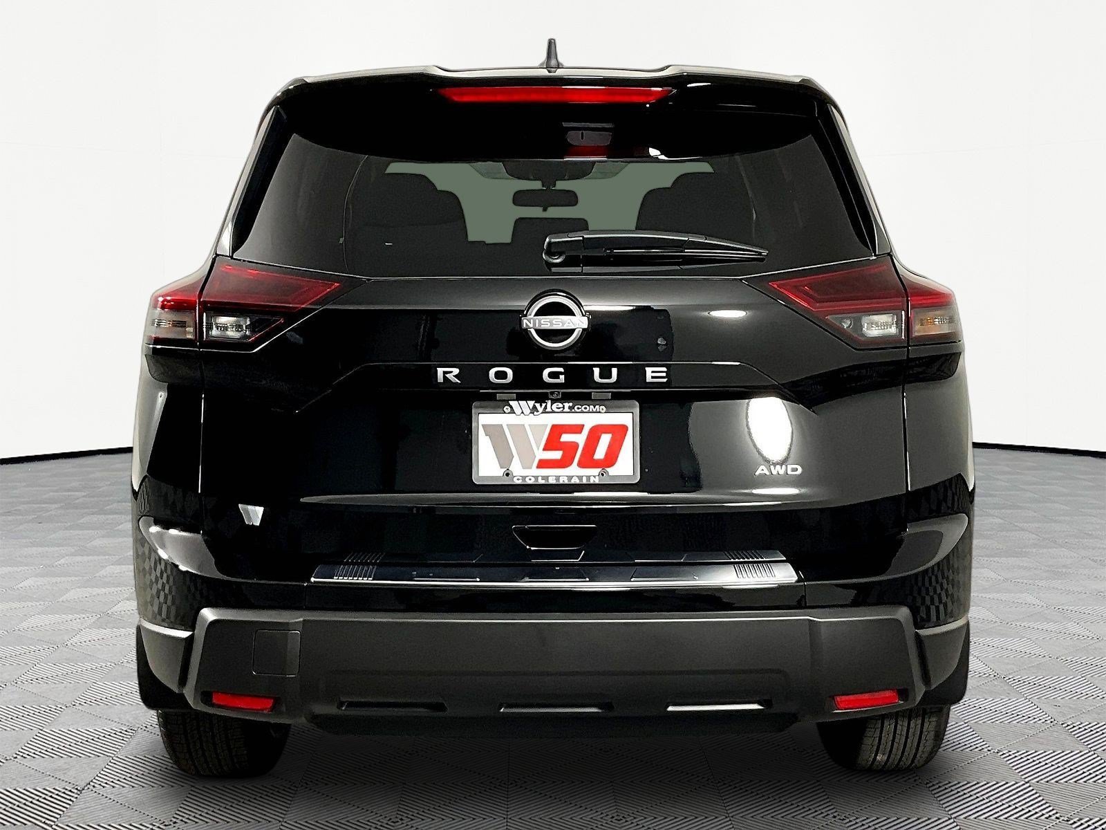 New 2026 Nissan Rogue SV w/ Cold Weather Package AWD/4WD image 5