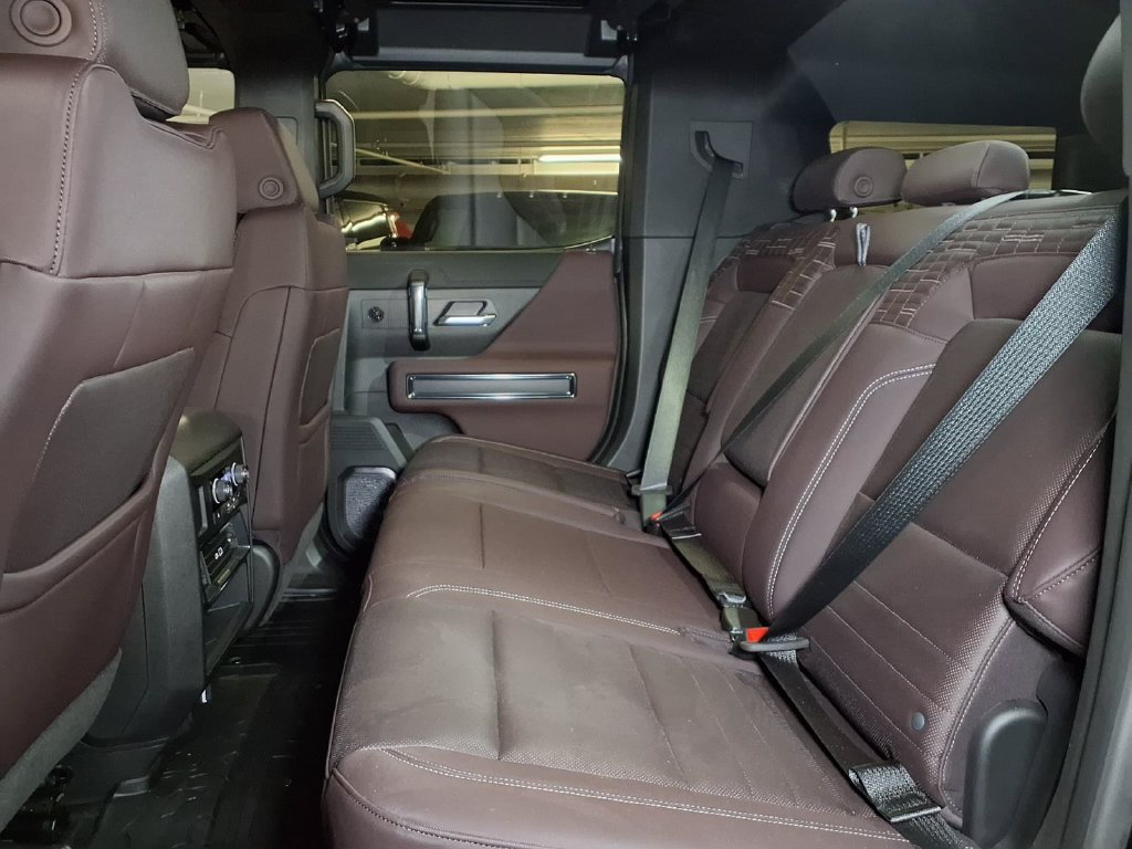 New 2026 GMC Hummer EV SUV AWD/4WD image 12