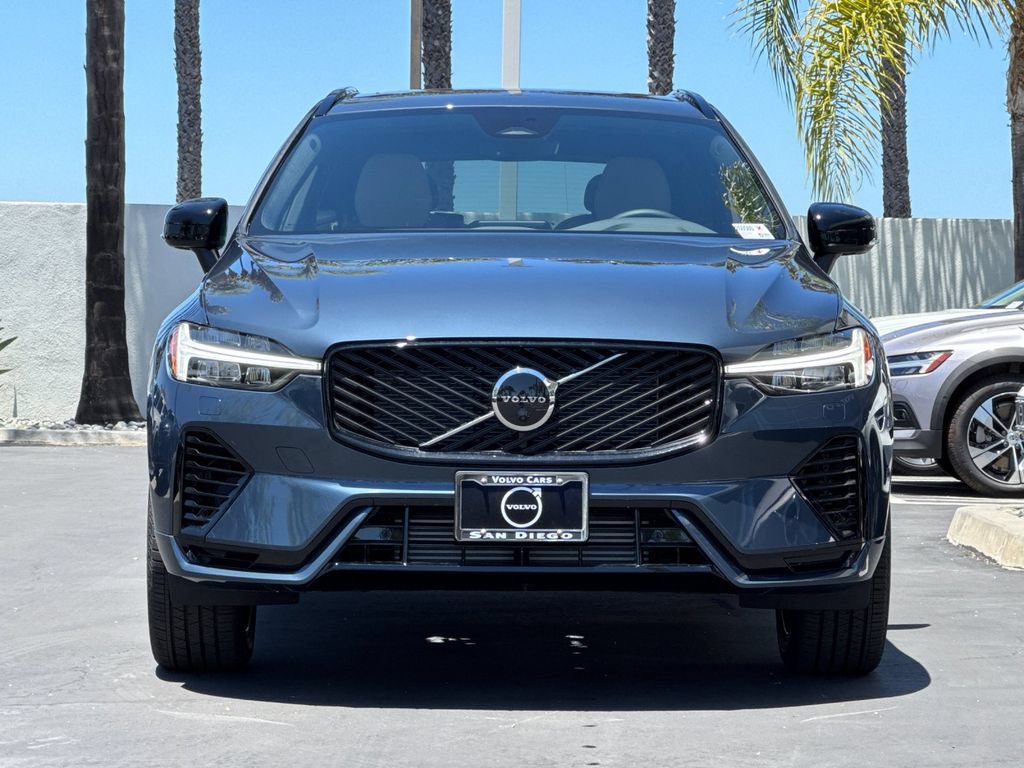 New 2026 Volvo XC60 T8 Plus w/ Protection Package Premier AWD/4WD image 8