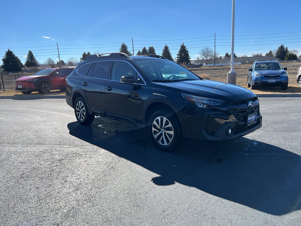 Used 2025 Subaru Outback Premium w/ Popular Package #1A image 6