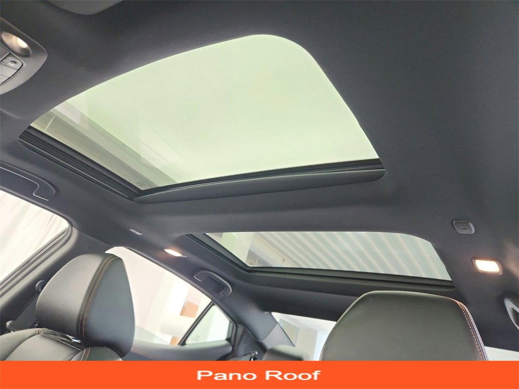 Used 2022 Nissan Maxima SR image 14