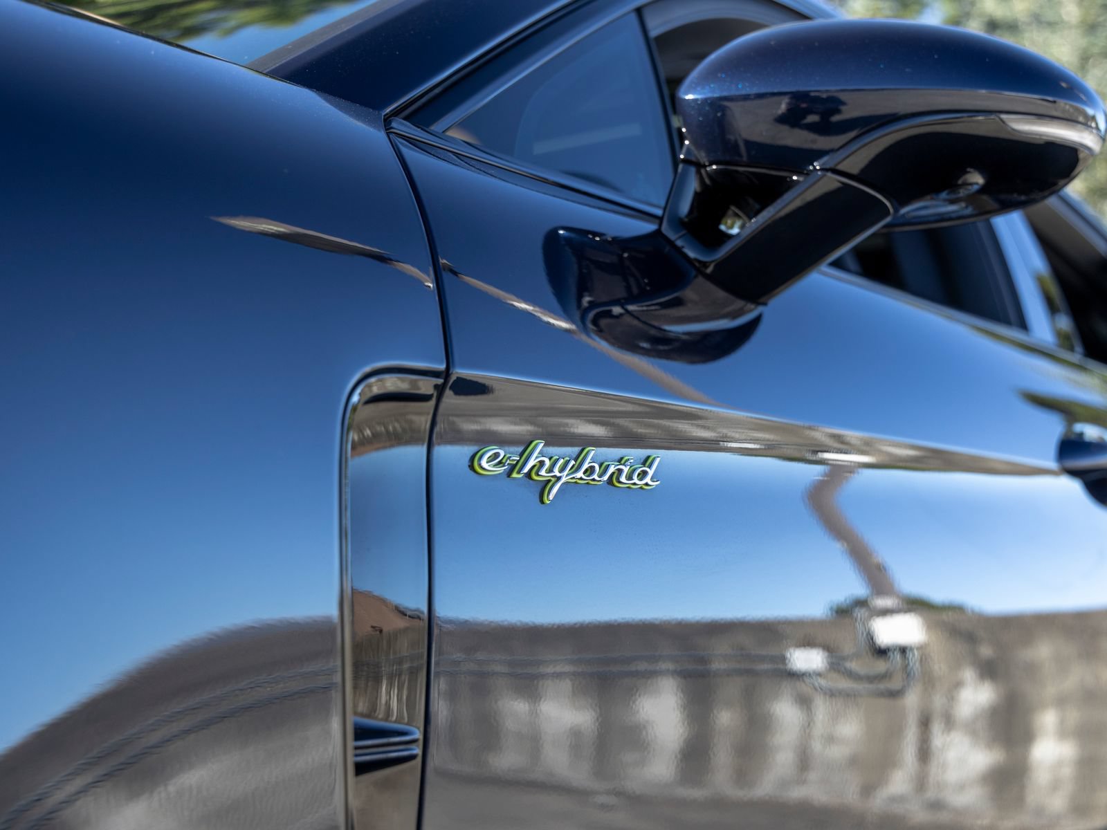 Certified 2022 Porsche Panamera 4S AWD/4WD image 18